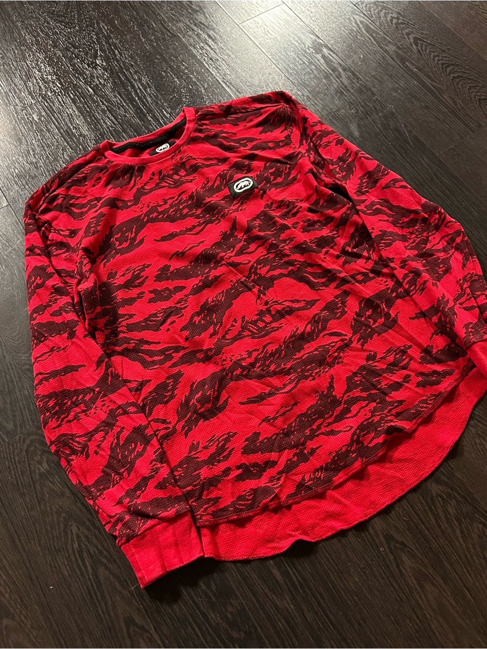 Ecko Unltd Red and Black Patterned Thermal Crewneck Long Sleeve Shirt